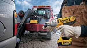 Best Cordless Impact Wrench For Automotive Work in 2018
